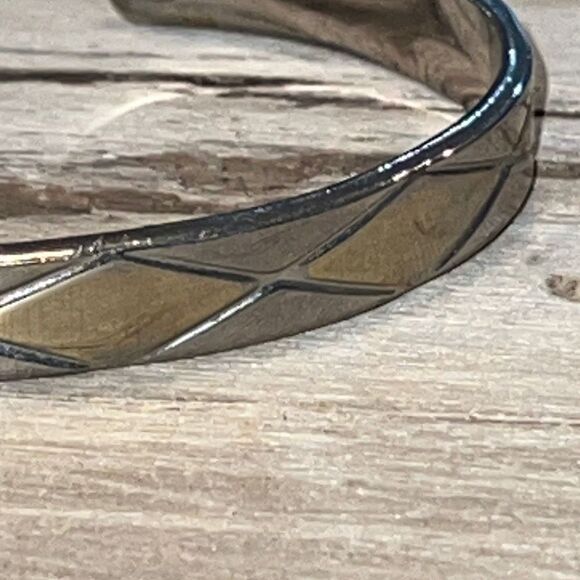 Vintage Ladies Solid Silver And Gold Tone Diamond Design Cuff Bracelet - Picture 3 of 6